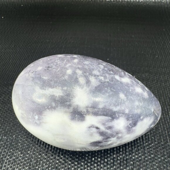 Vintage Italian Marble Carved Large Egg Figurine Paperweight Stone Heavy Purple - Picture 4 of 13